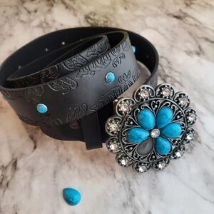 Black and Blue Floral Buckle Vegan Leather Belt Western Style Size 1XL